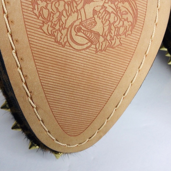 Animal Print Spike Heels - Picture 3 of 8